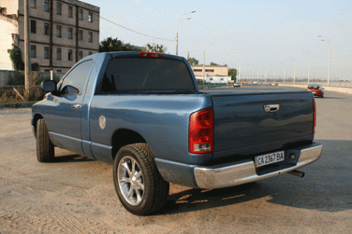 pg_812615979.gif - Dodge Ram 1500, вид сзади